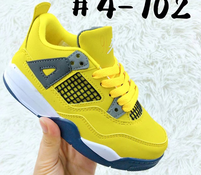 Kids Jordan Shoes 4 24